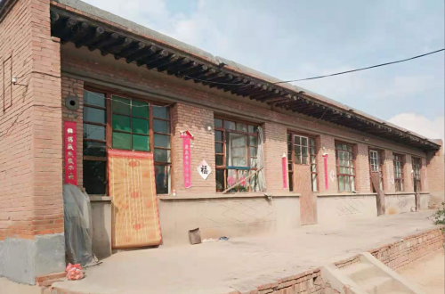 慈善送温暖,爱心献社会 ——日丰公益走进山西资助贫困学子(图1)