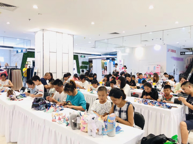 来北京华联购物中心BHG Mall 开启“一站式”亲子模式(图4) 来北京华联购物中心BHG Mall 开启“一站式”亲子模式(图4)