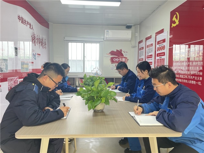 党群活动室忆厂史 故事分享凝共识(图1)