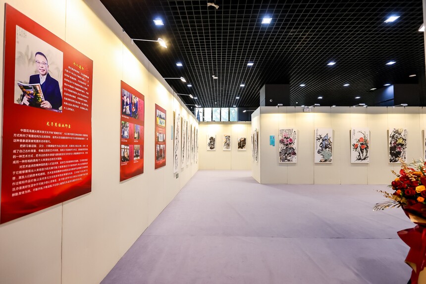 1727798511433994.jpg 武鹏、程炯陶庆祝新中国75华诞书画展在京开幕(图12)