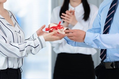 北京伊康集团 砥砺前行，肩负着重要使命和社会责任义务(图2)